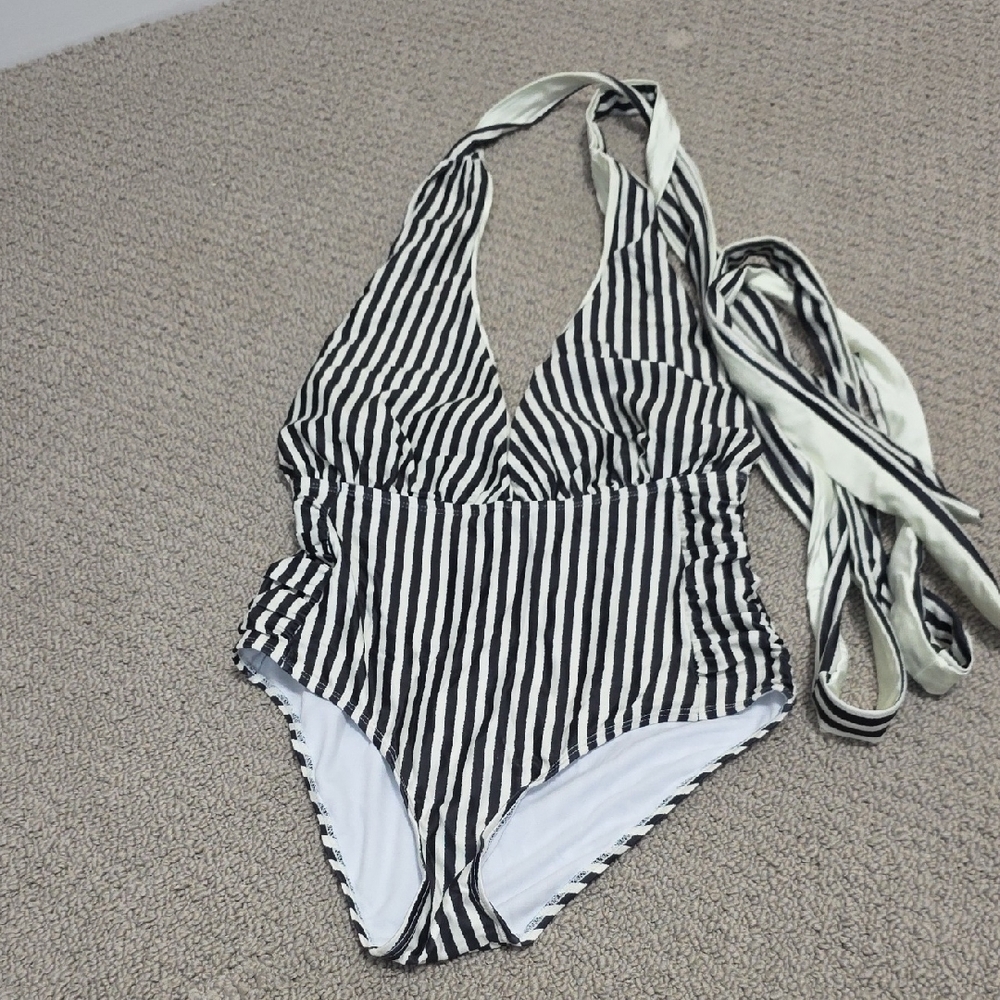 Who What Wear Black and White Striped Swimsuit